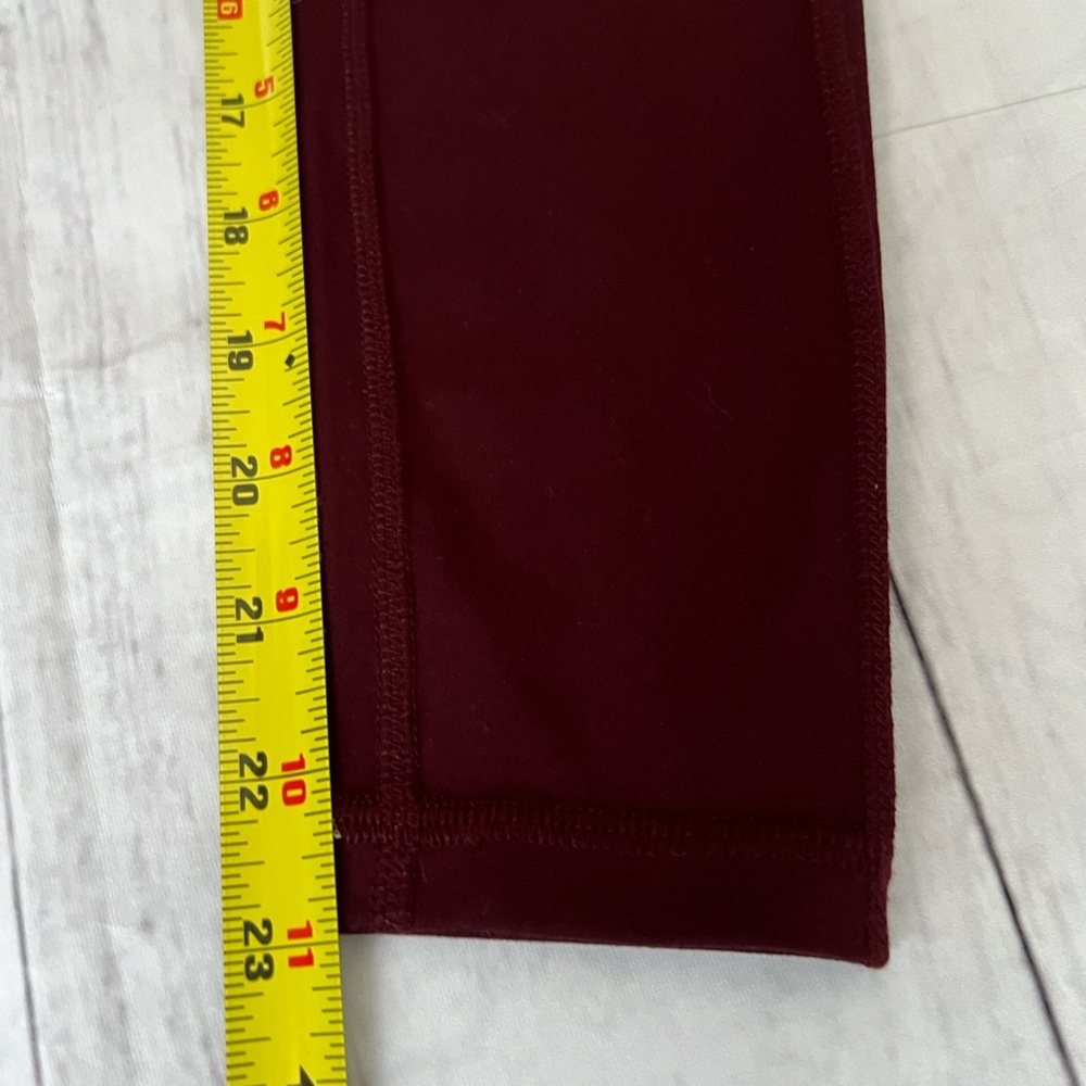 Xersion Port Wine Side pocket 7/8 Ankle Leggings NWT SZ: XS - Picture 4 of 8